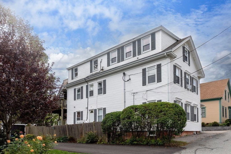14 Washington St Unit 3