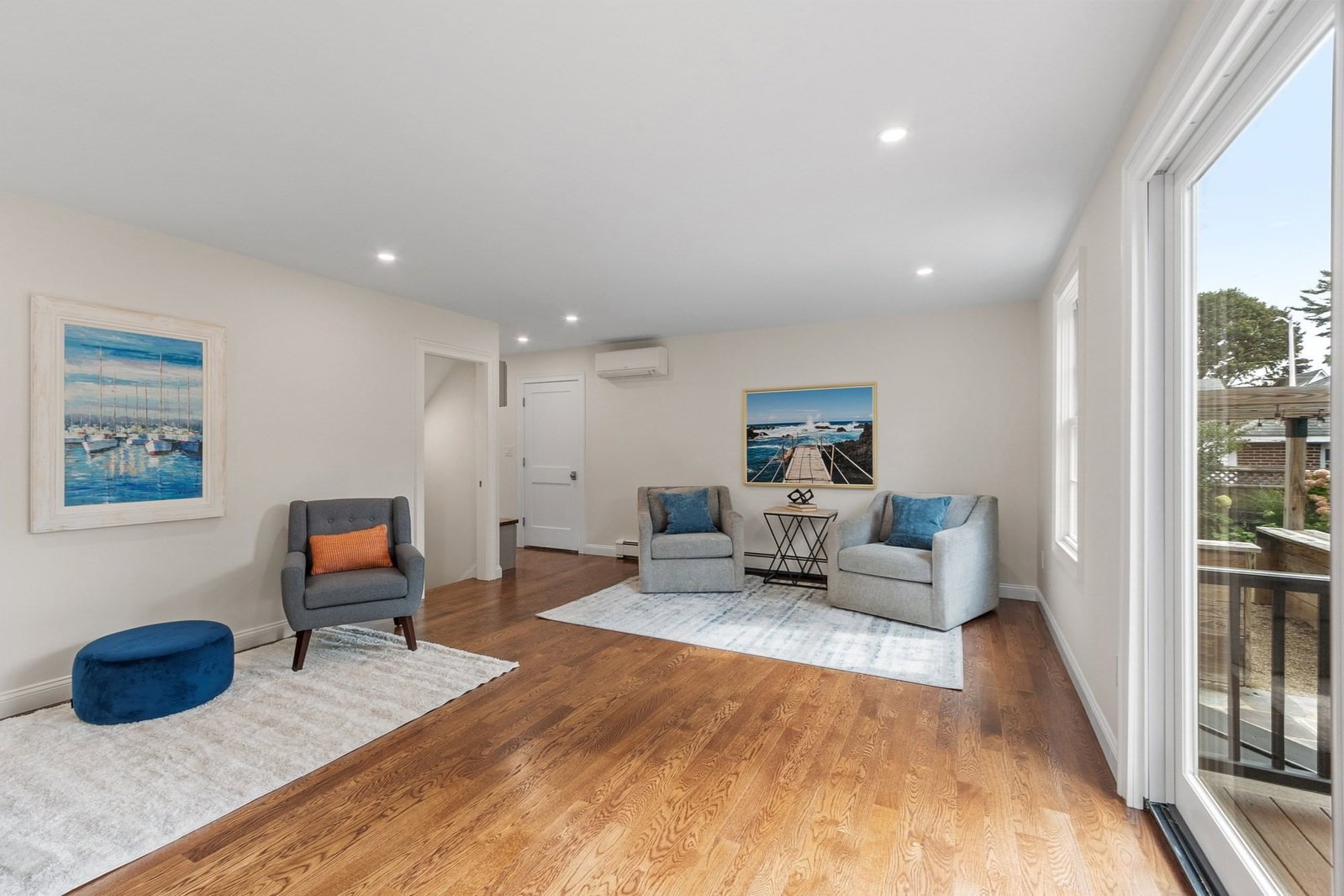 126 Lawrence Road Medford — Photo 16 of 41