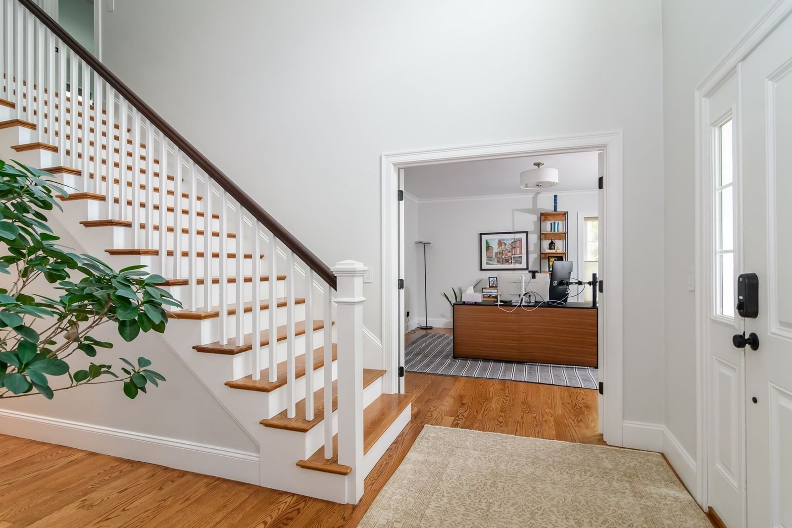 53 Beacon St Natick — Photo 2 of 27