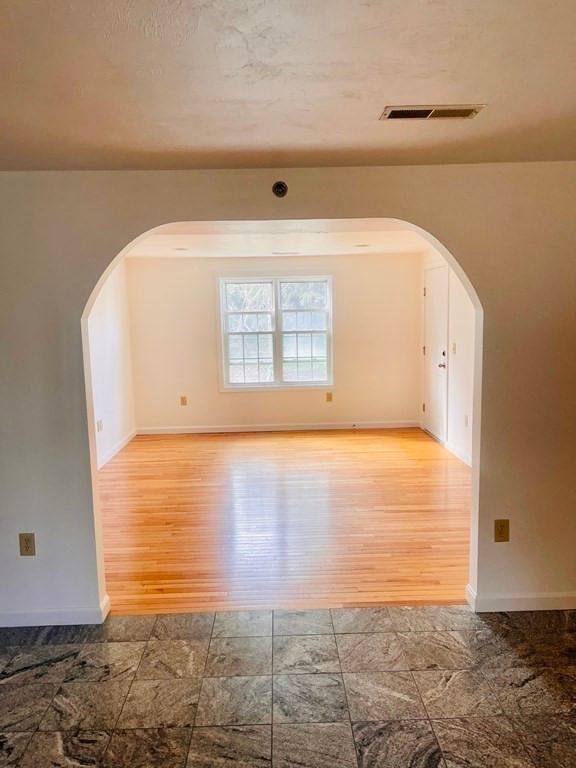 1 Hatfield St #5 Worcester — Photo 6 of 17