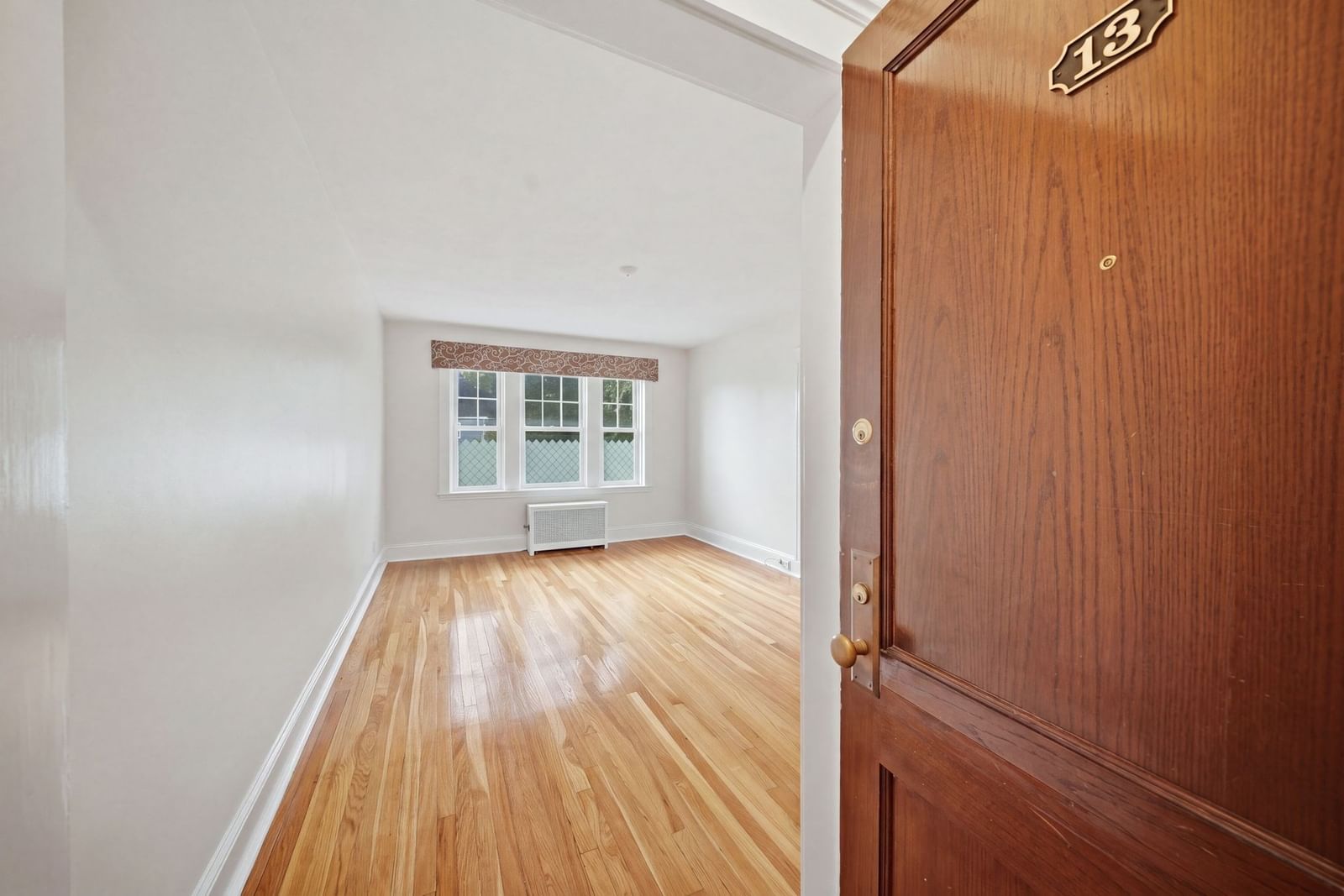 520 High St #13B Medford — Photo 8 of 28
