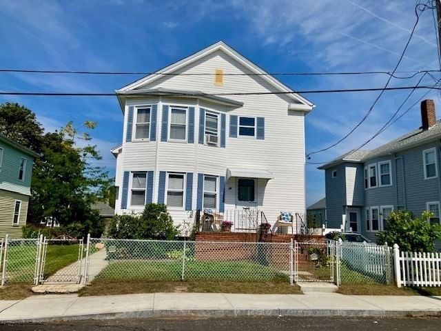 24 Dover St. Fairhaven — Photo 2 of 23