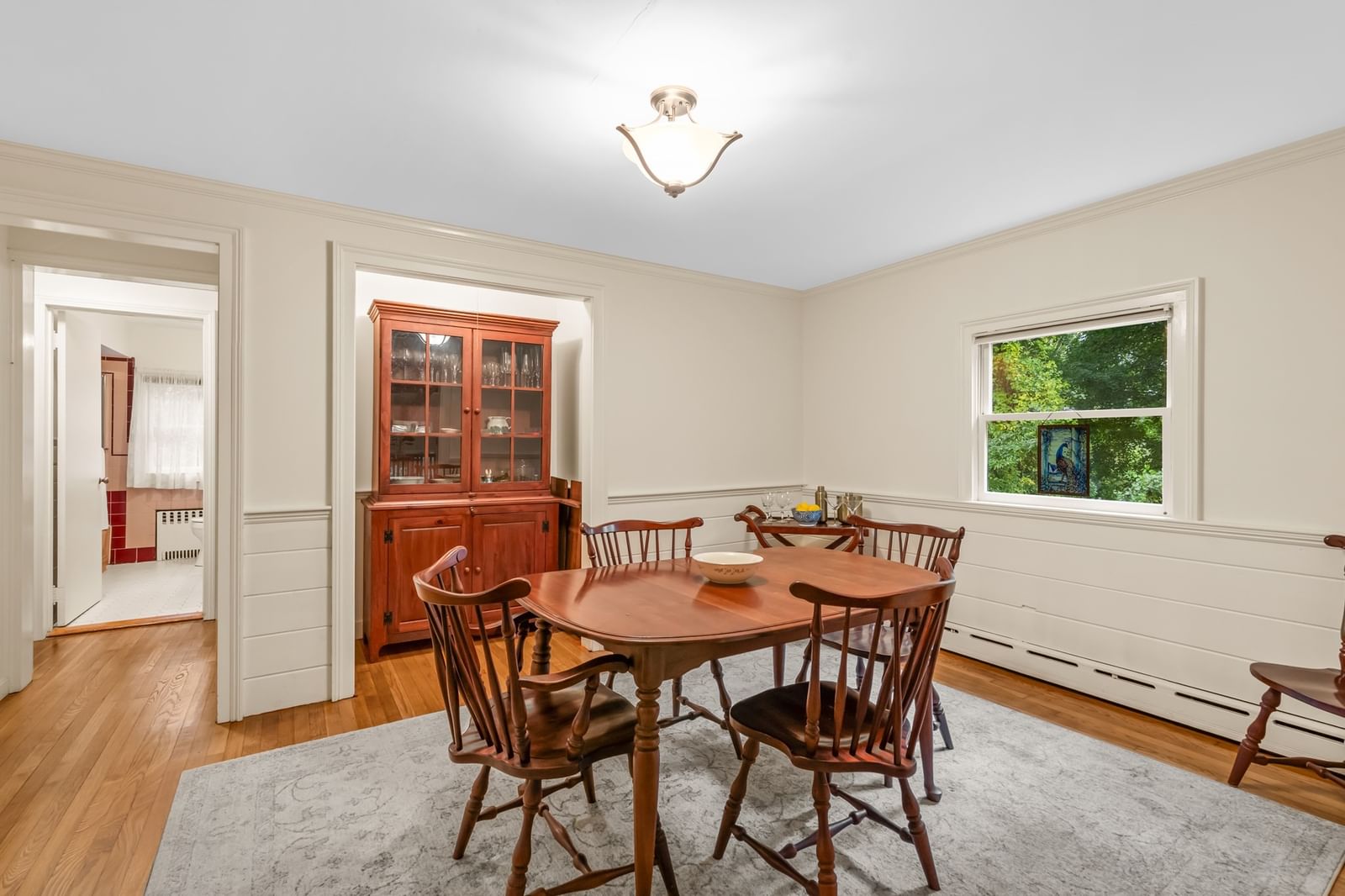 428 Highland St Marshfield — Photo 23 of 40