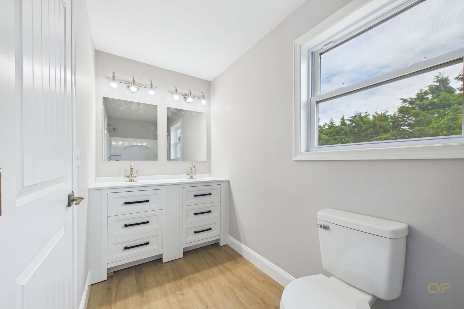 831 Sconticut Neck Rd. Fairhaven — Photo 18 of 26