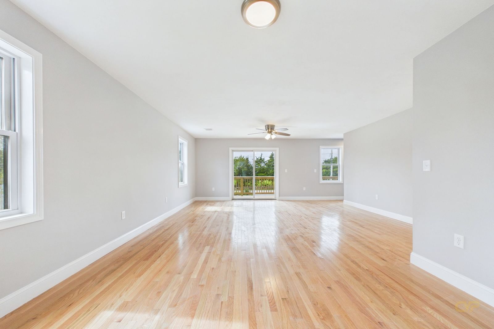 831 Sconticut Neck Rd. Fairhaven — Photo 5 of 26