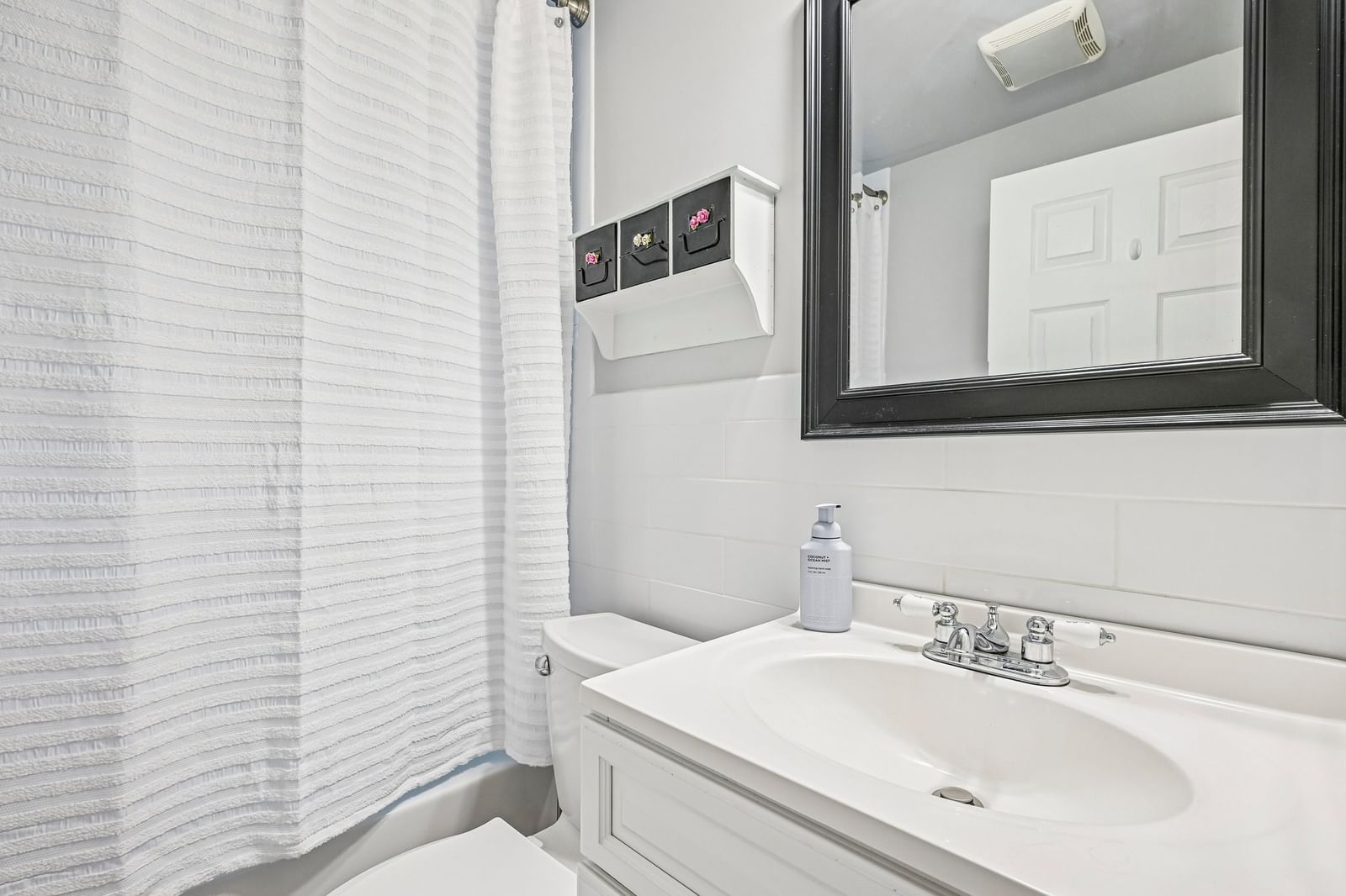 18 Eleanor Rd Walpole — Photo 17 of 38