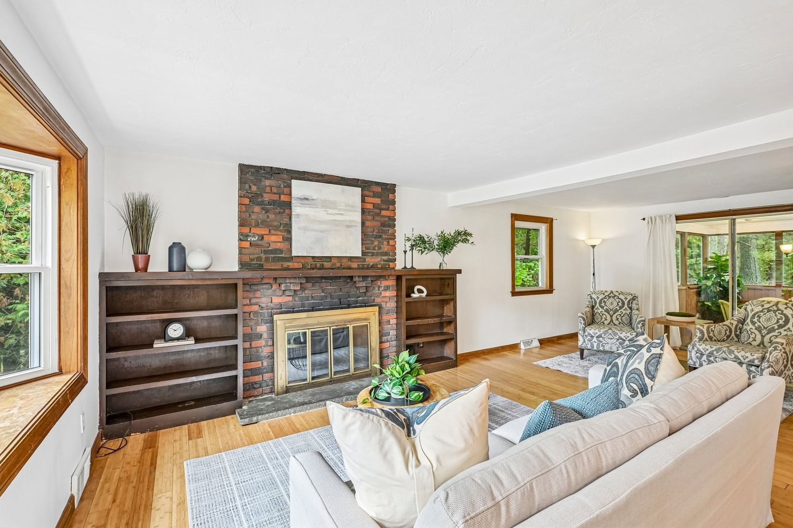 18 Eleanor Rd Walpole — Photo 8 of 38
