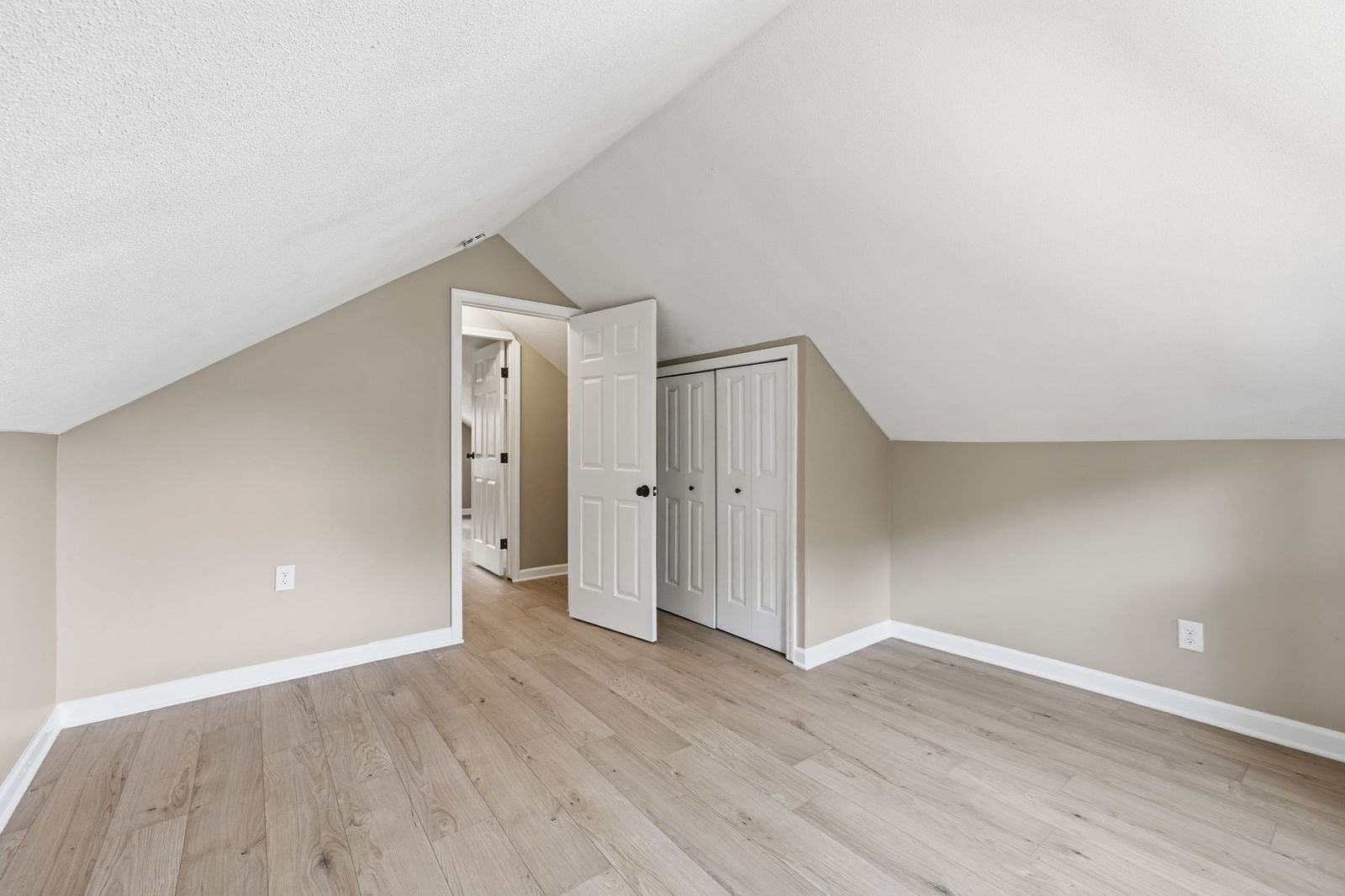 19 Cherry Street Agawam — Photo 24 of 35