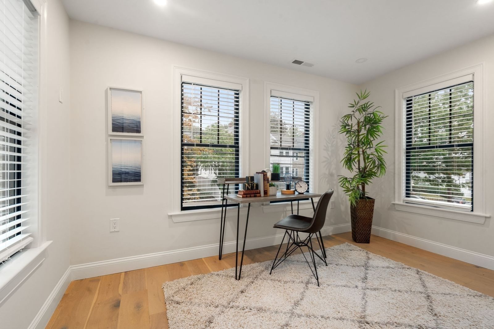 32 Perthshire Road #32 Boston — Photo 4 of 24