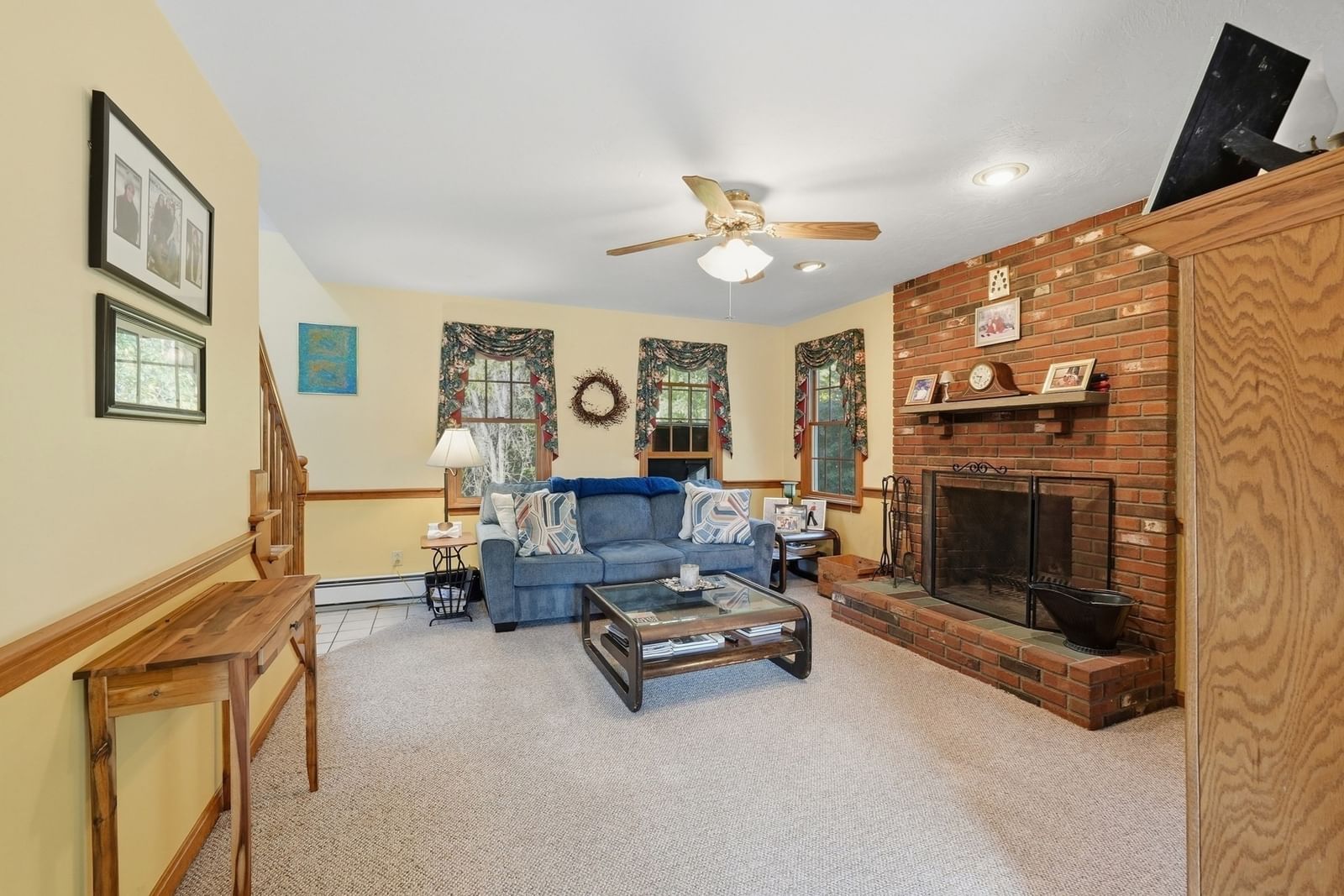 235 Pierce Rd West Brookfield — Photo 11 of 38