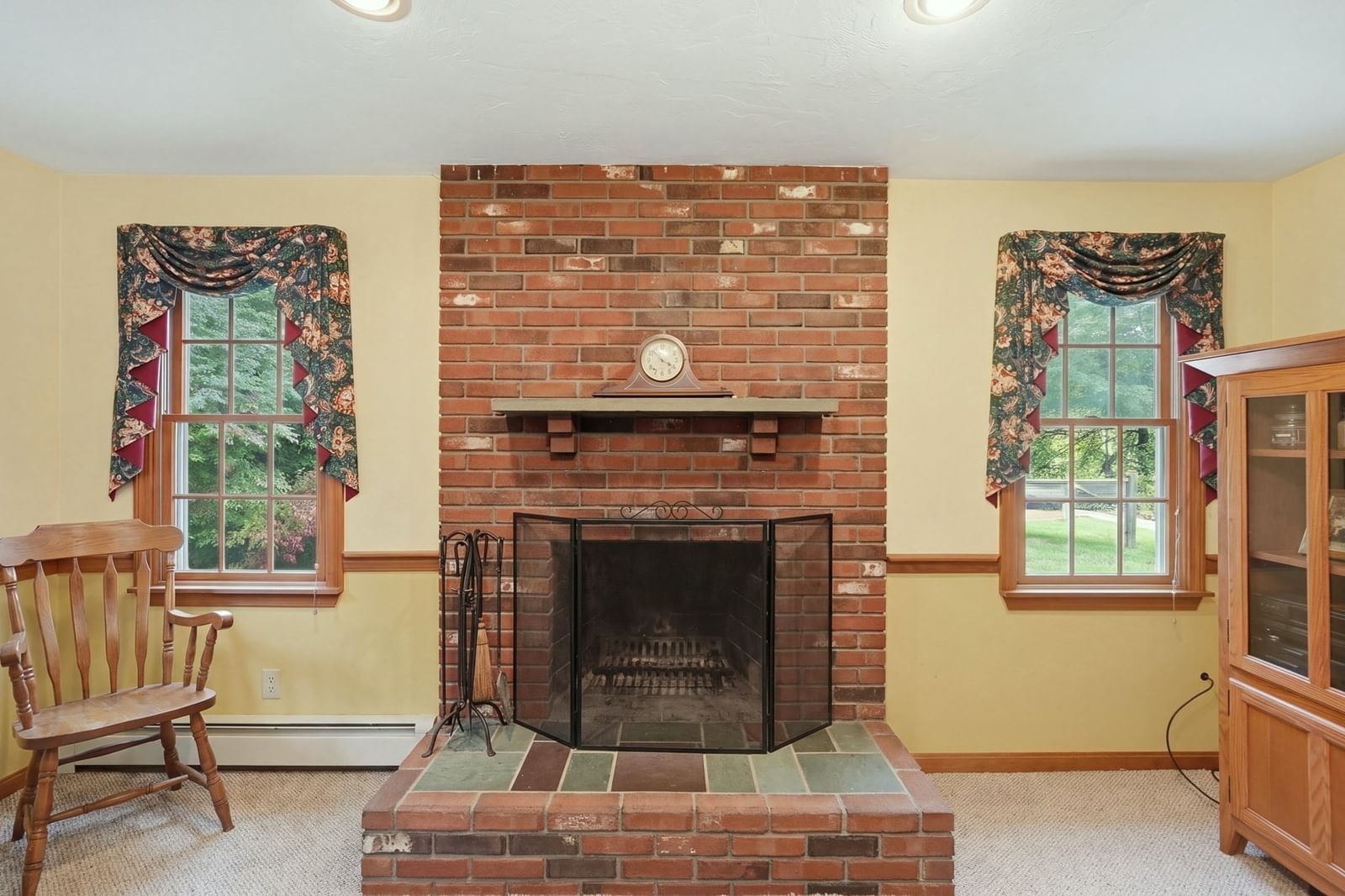 235 Pierce Rd West Brookfield — Photo 12 of 38