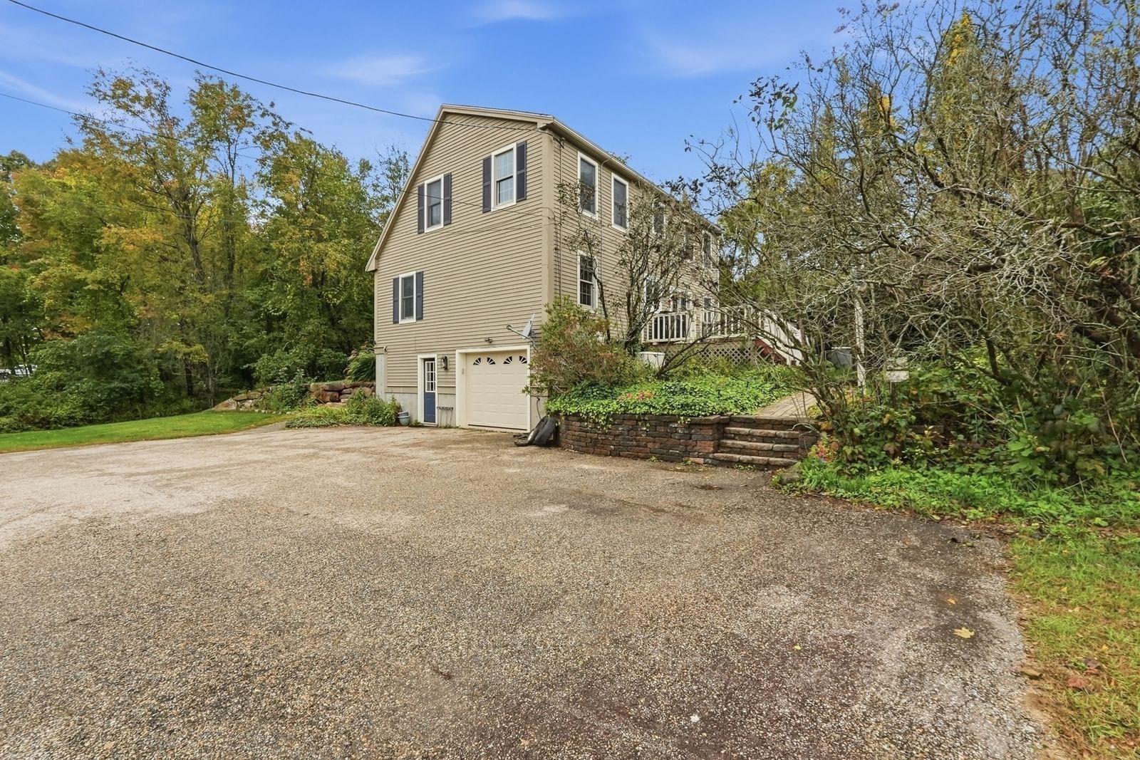 235 Pierce Rd West Brookfield — Photo 29 of 38