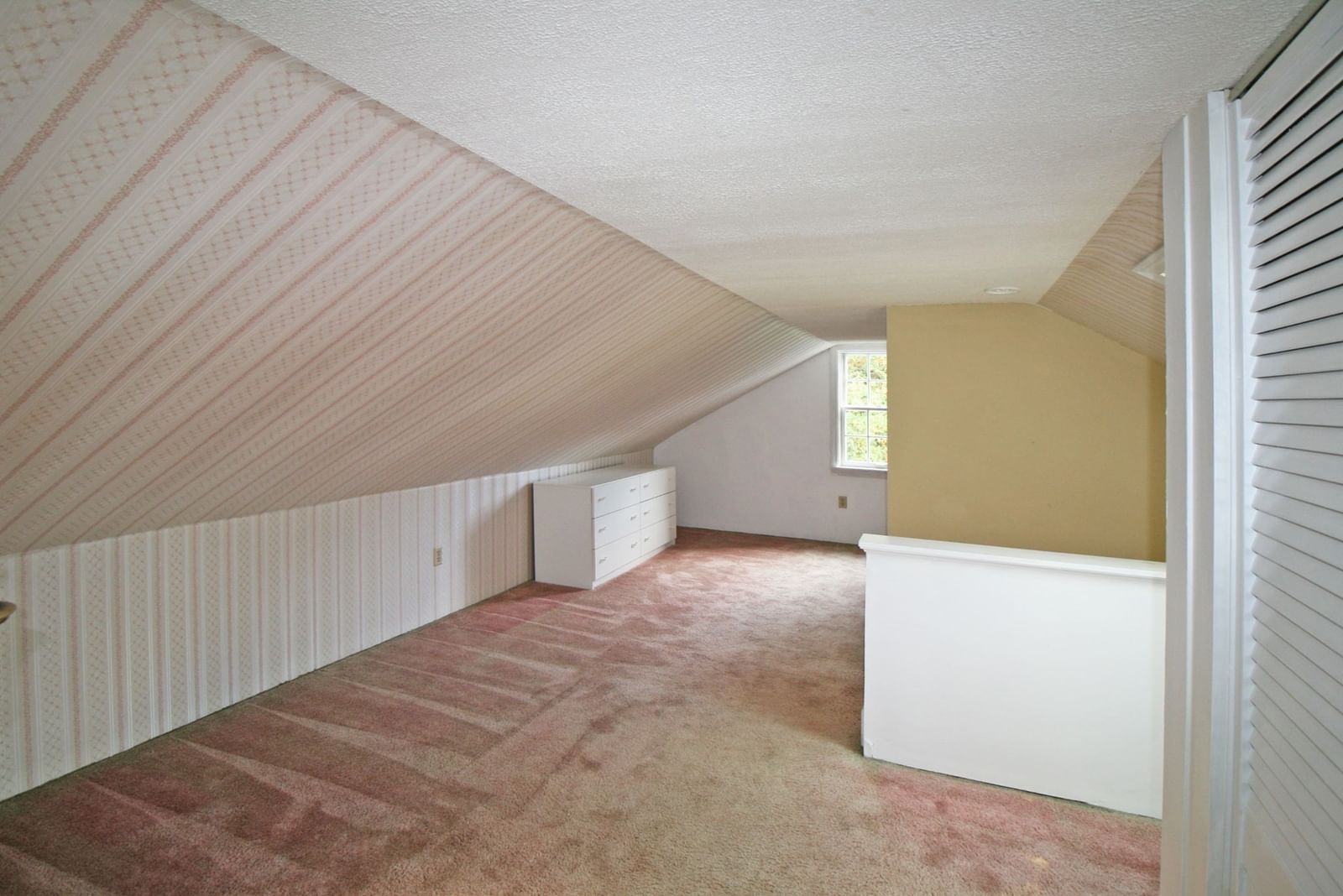 28 South Street Easthampton — Photo 16 of 23