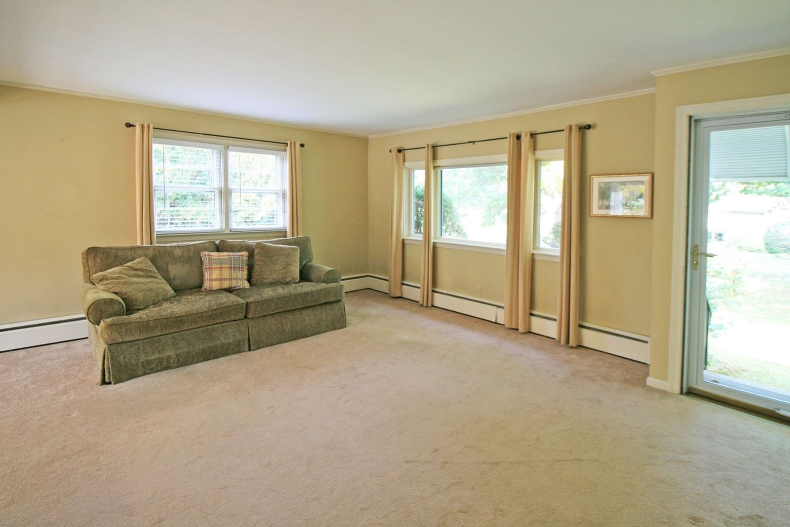 28 South Street Easthampton — Photo 7 of 23