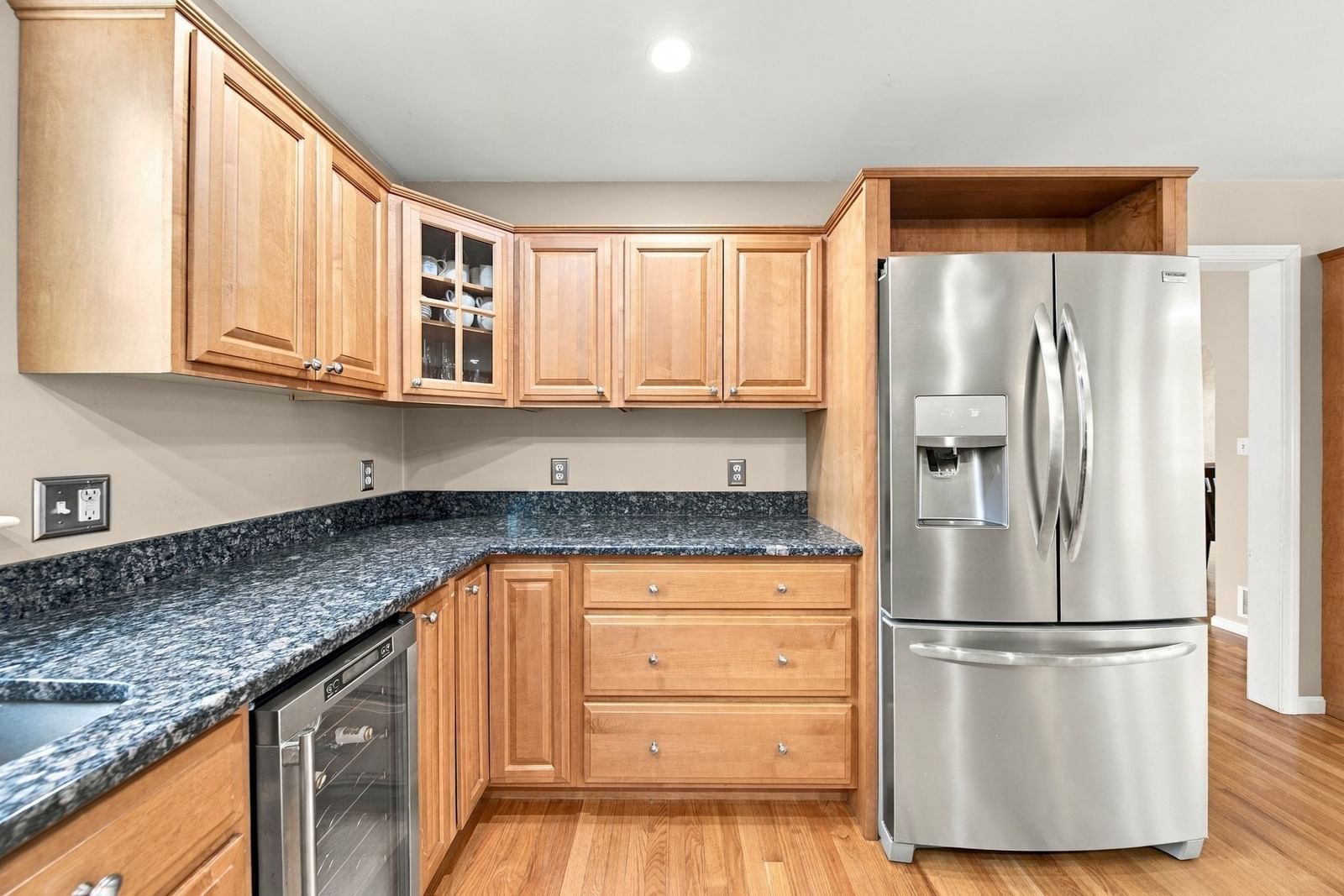 80 Grove St Hopkinton — Photo 16 of 42