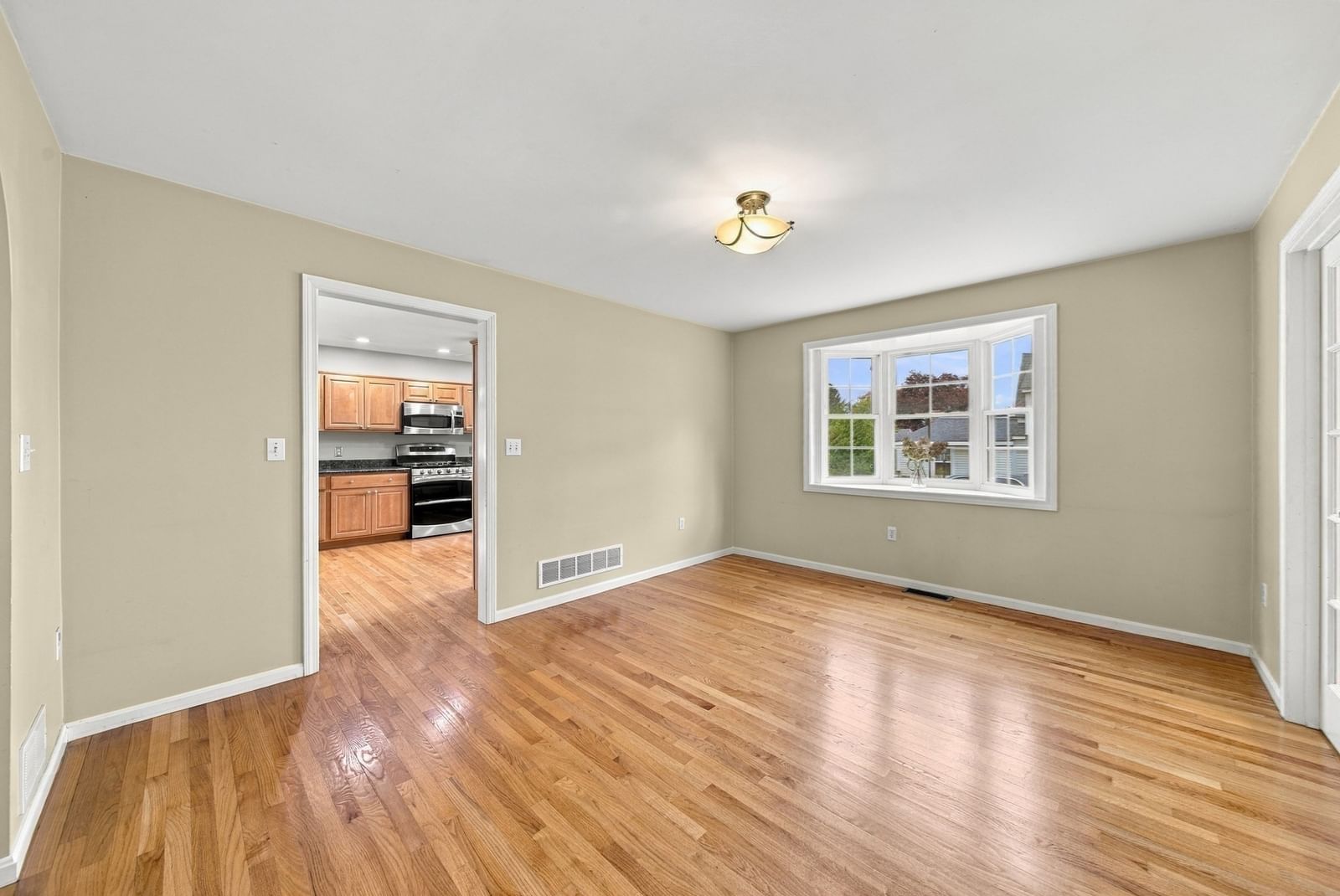 80 Grove St Hopkinton — Photo 17 of 42