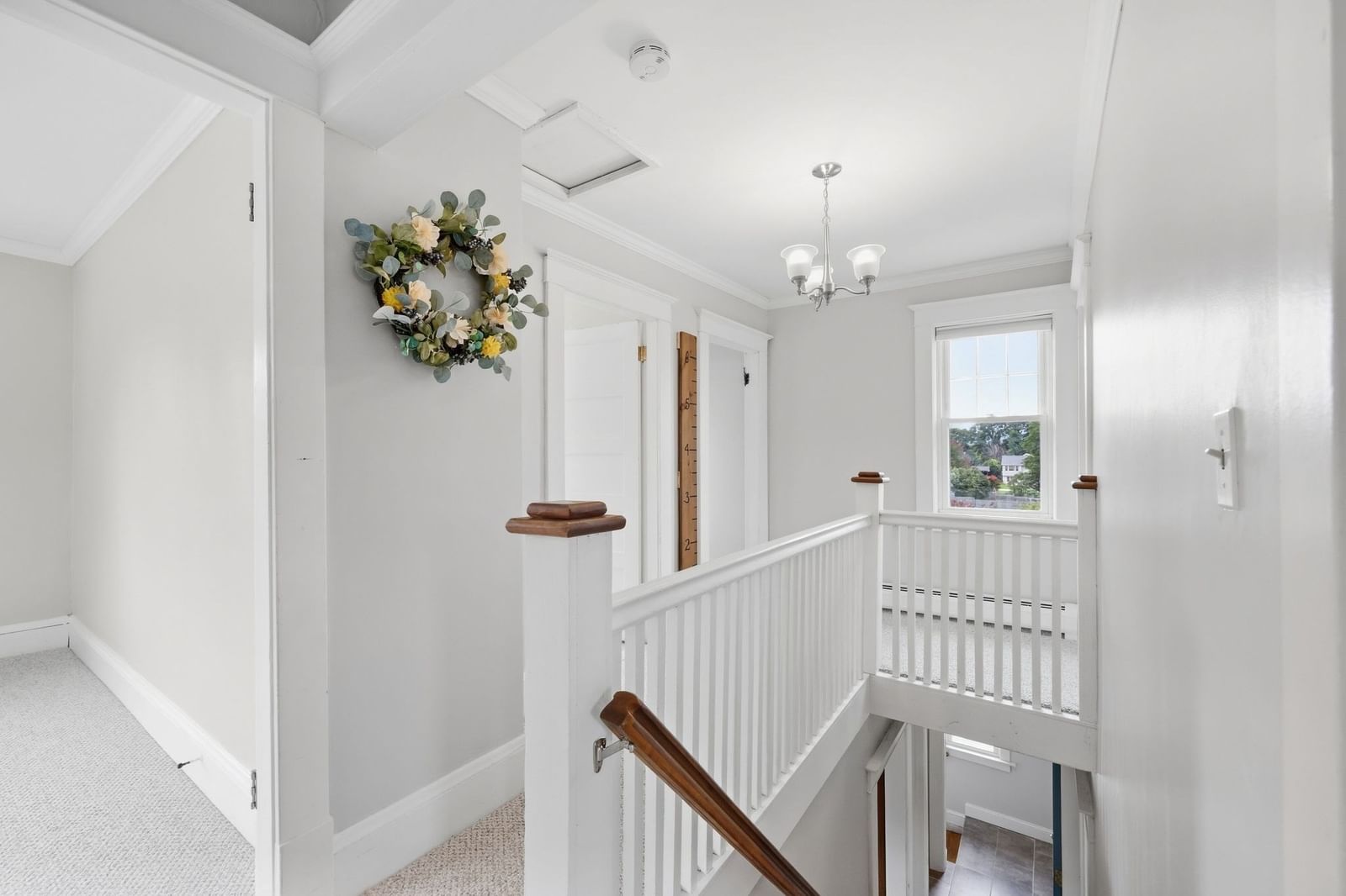 32 Wilmot St Chicopee — Photo 10 of 21