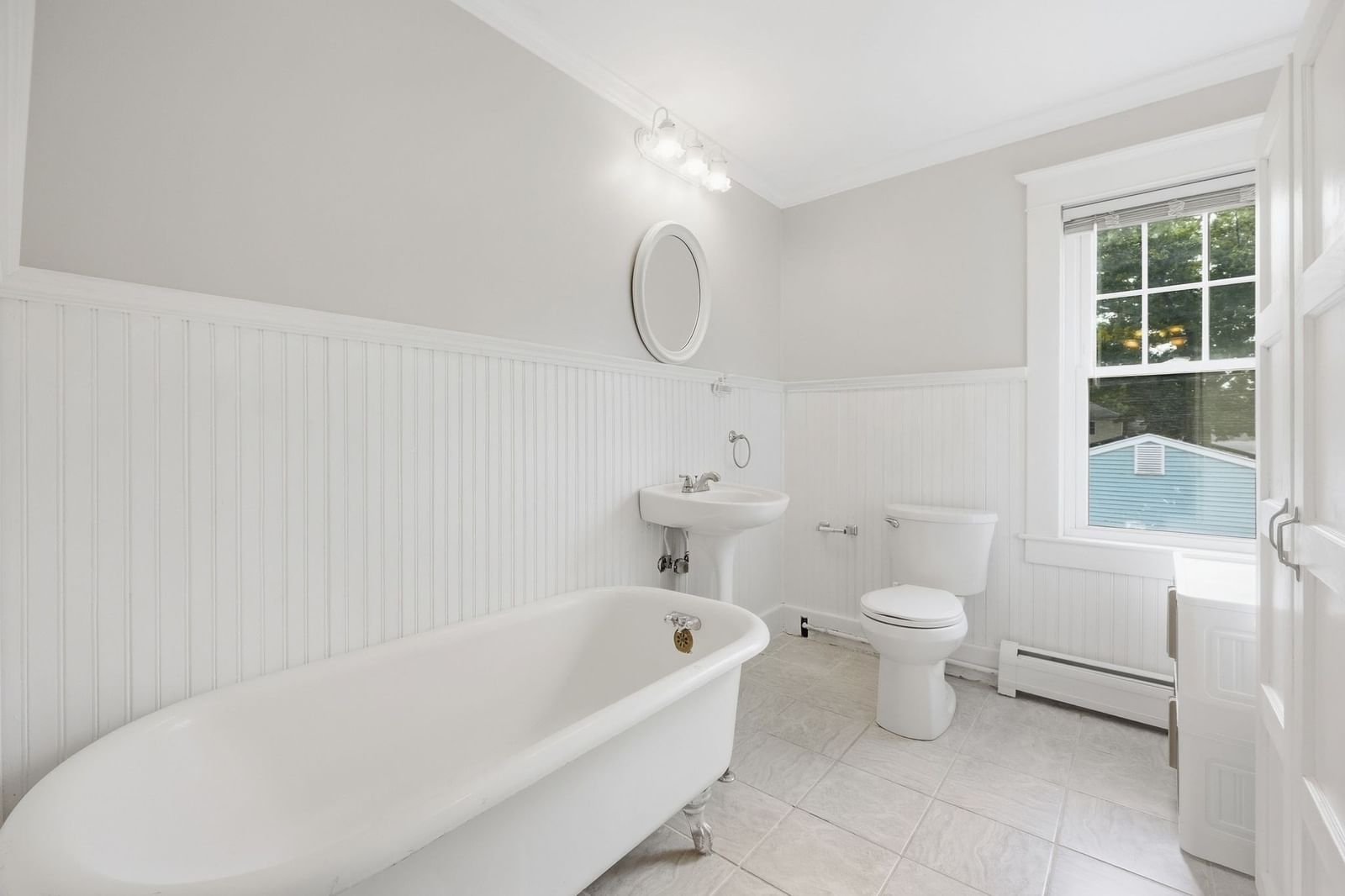 32 Wilmot St Chicopee — Photo 13 of 21