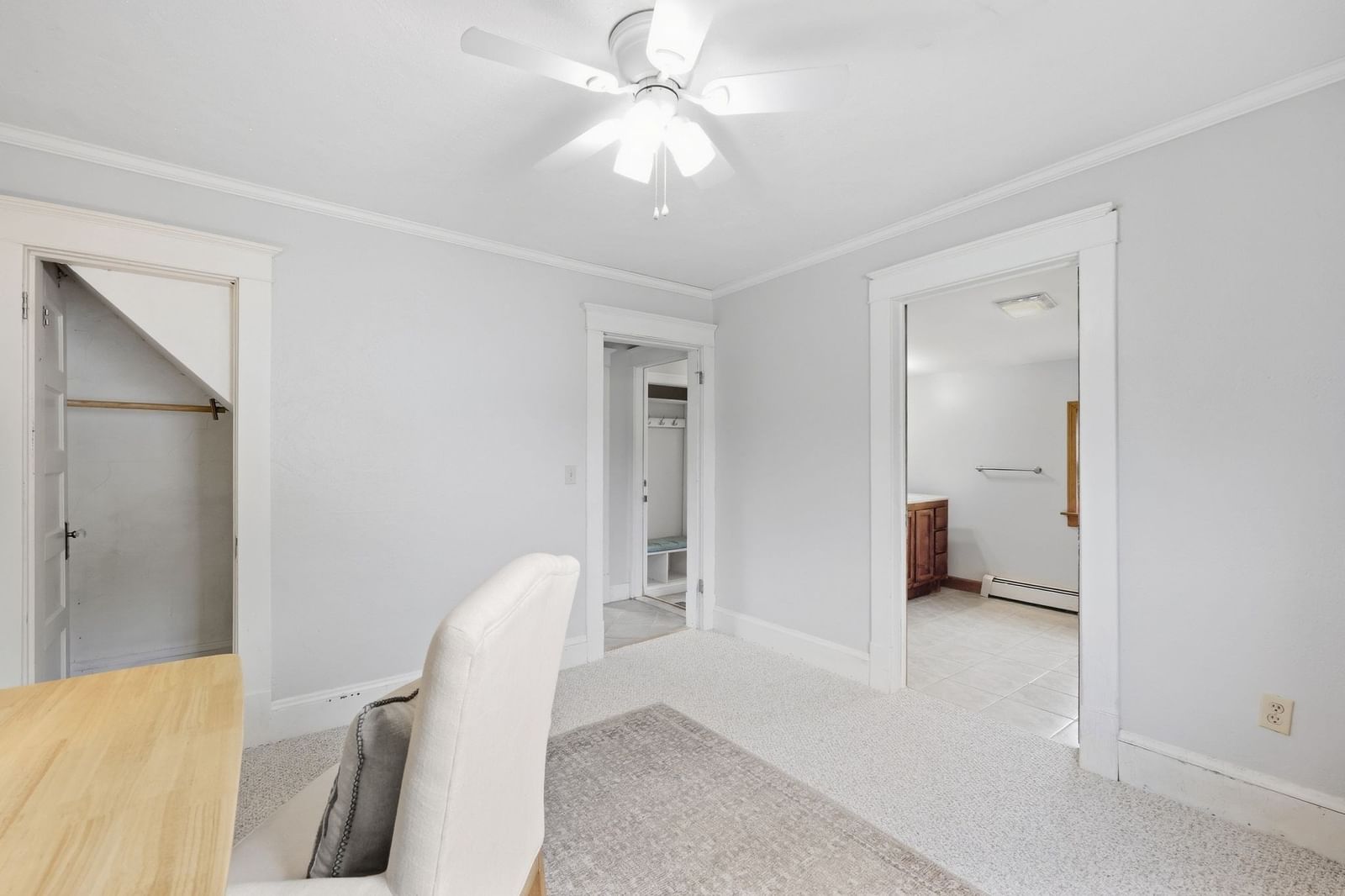 32 Wilmot St Chicopee — Photo 8 of 21