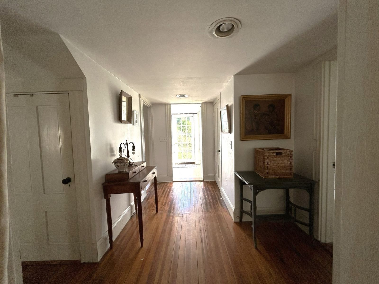 5 Roberts Ct Gloucester — Photo 15 of 42
