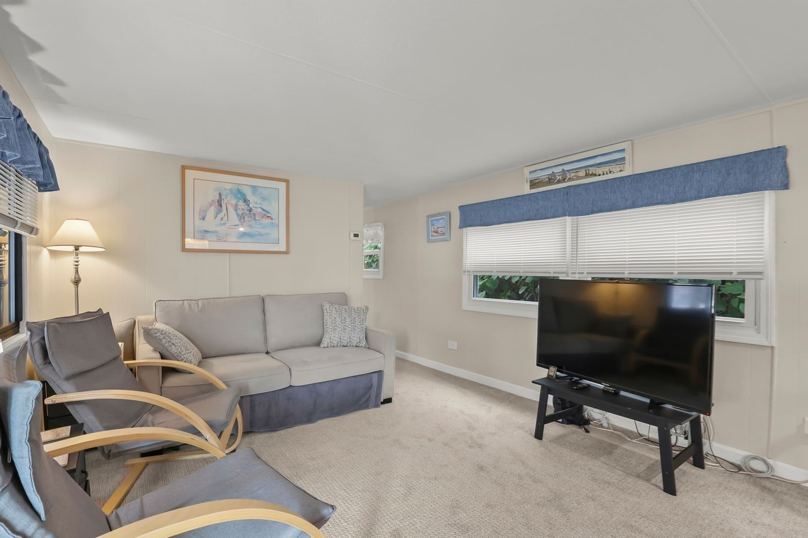 58 Kins Court Wareham — Photo 12 of 27