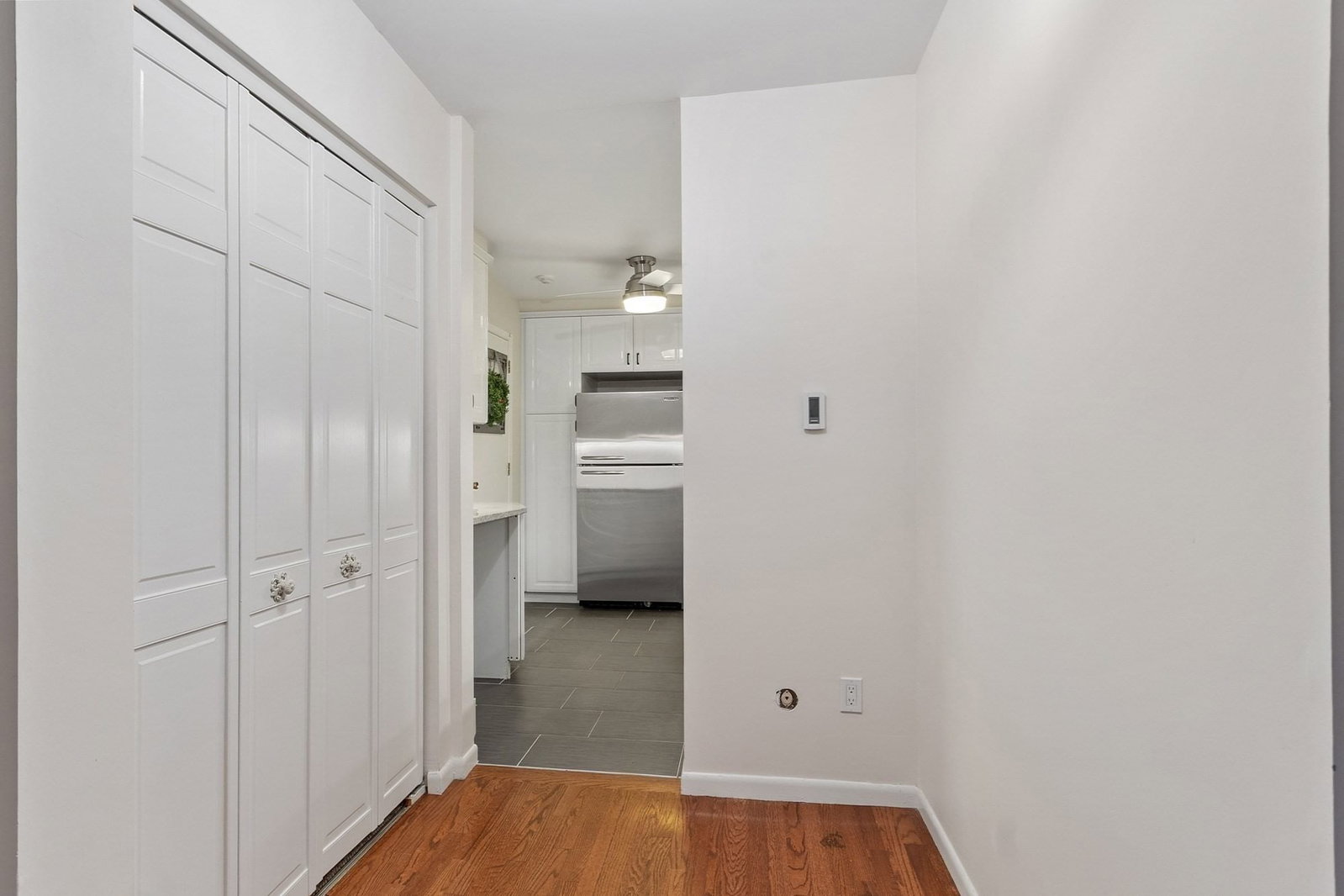 234 Nesmith St #14 Lowell — Photo 18 of 41