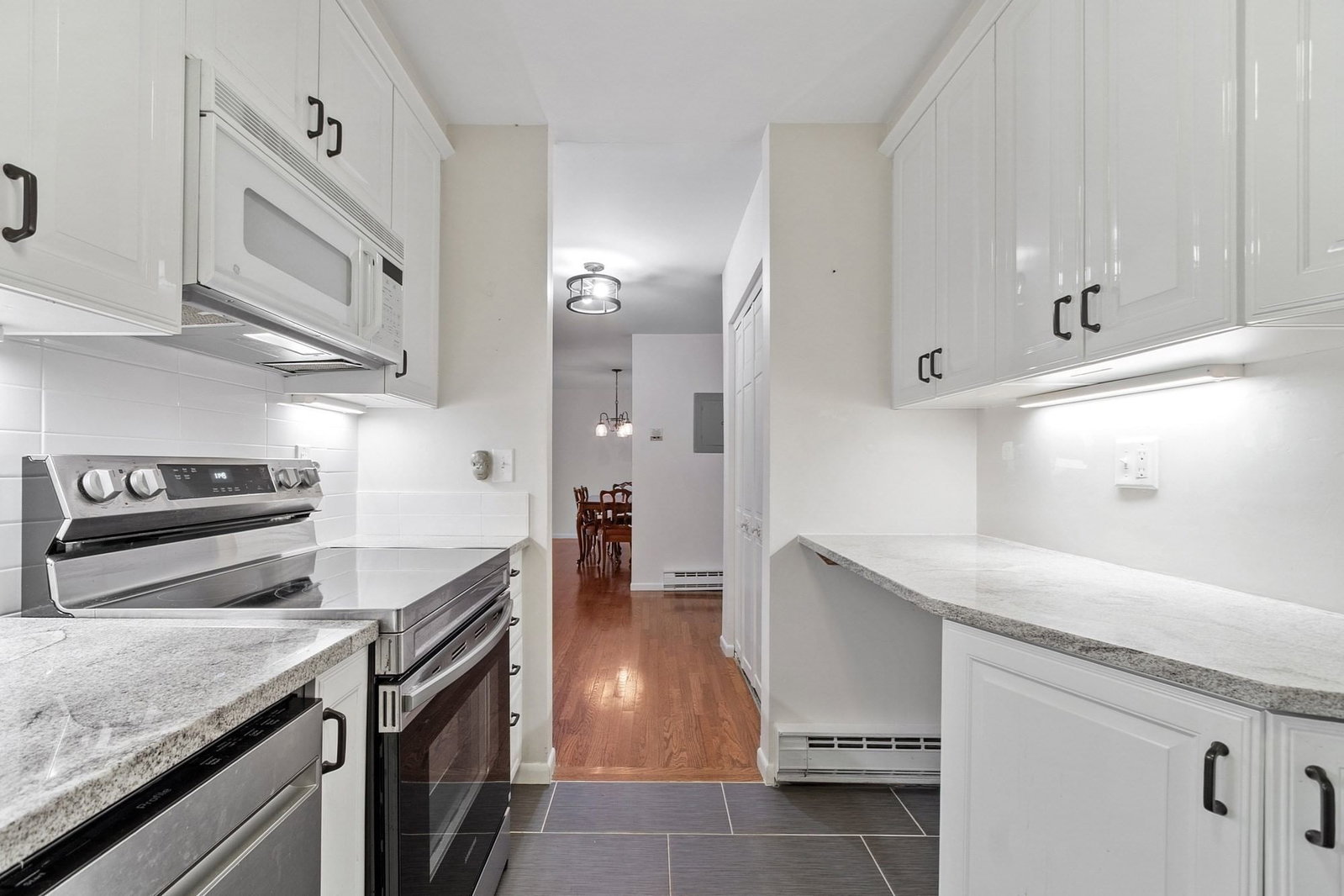 234 Nesmith St #14 Lowell — Photo 19 of 41