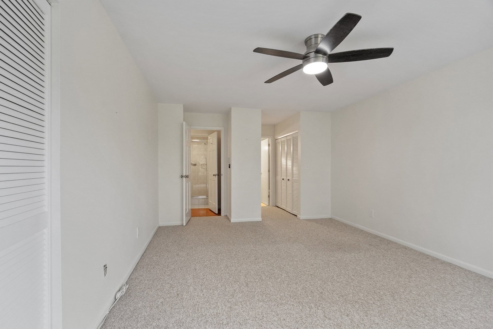234 Nesmith St #14 Lowell — Photo 29 of 41