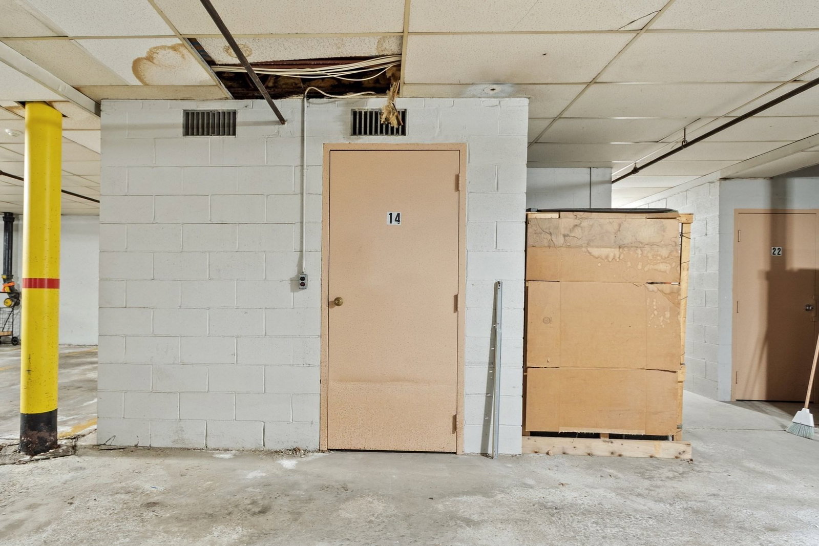 234 Nesmith St #14 Lowell — Photo 40 of 41
