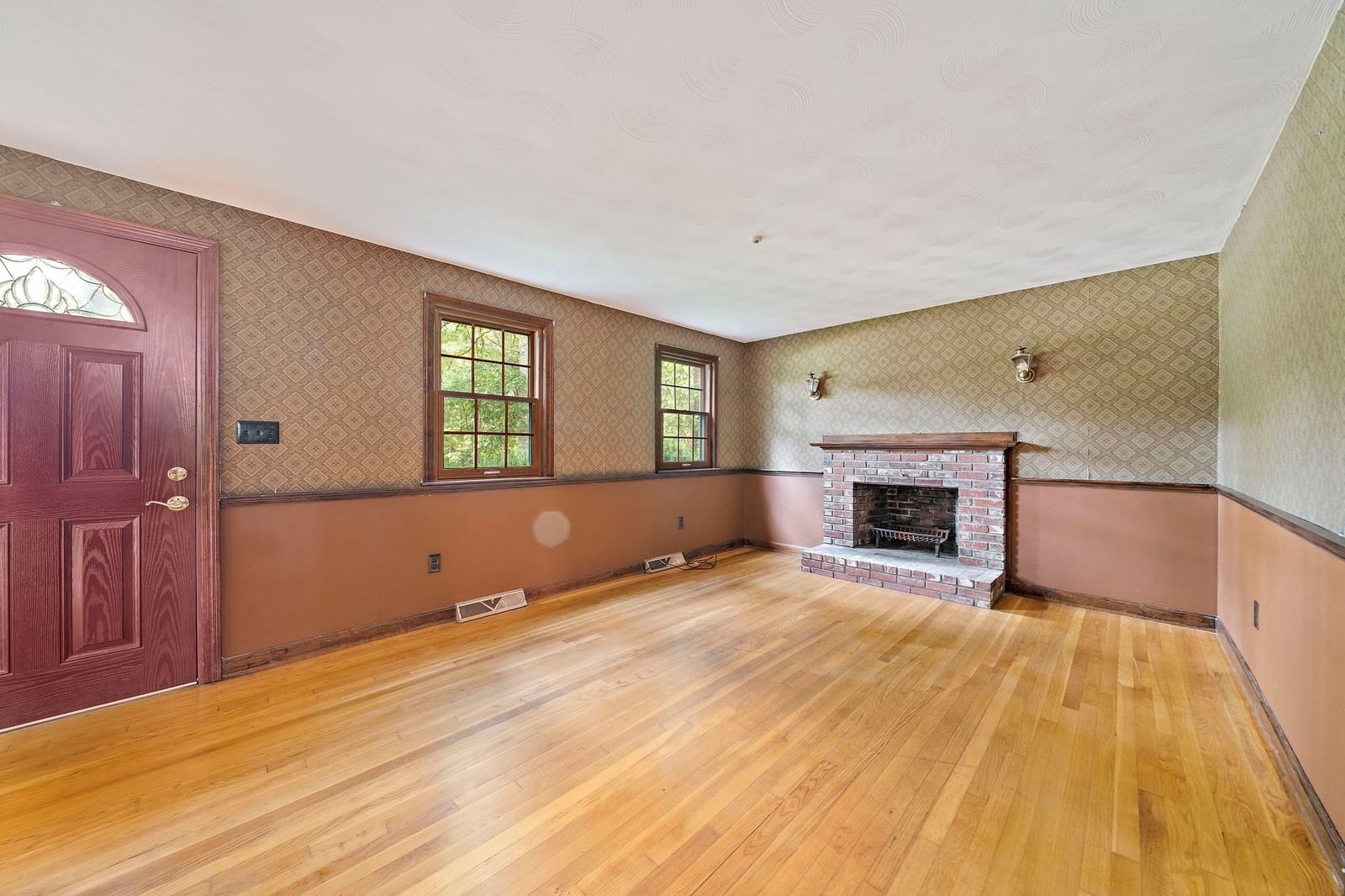 215 Bay State Cir Hanson — Photo 11 of 28