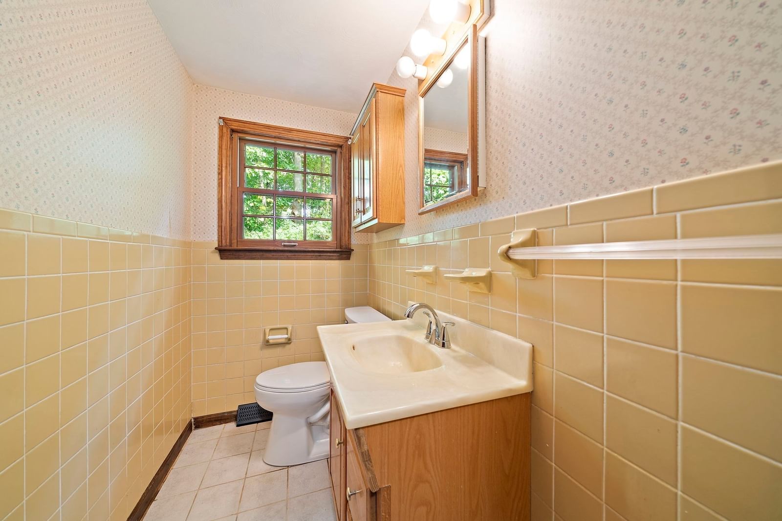 215 Bay State Cir Hanson — Photo 13 of 28