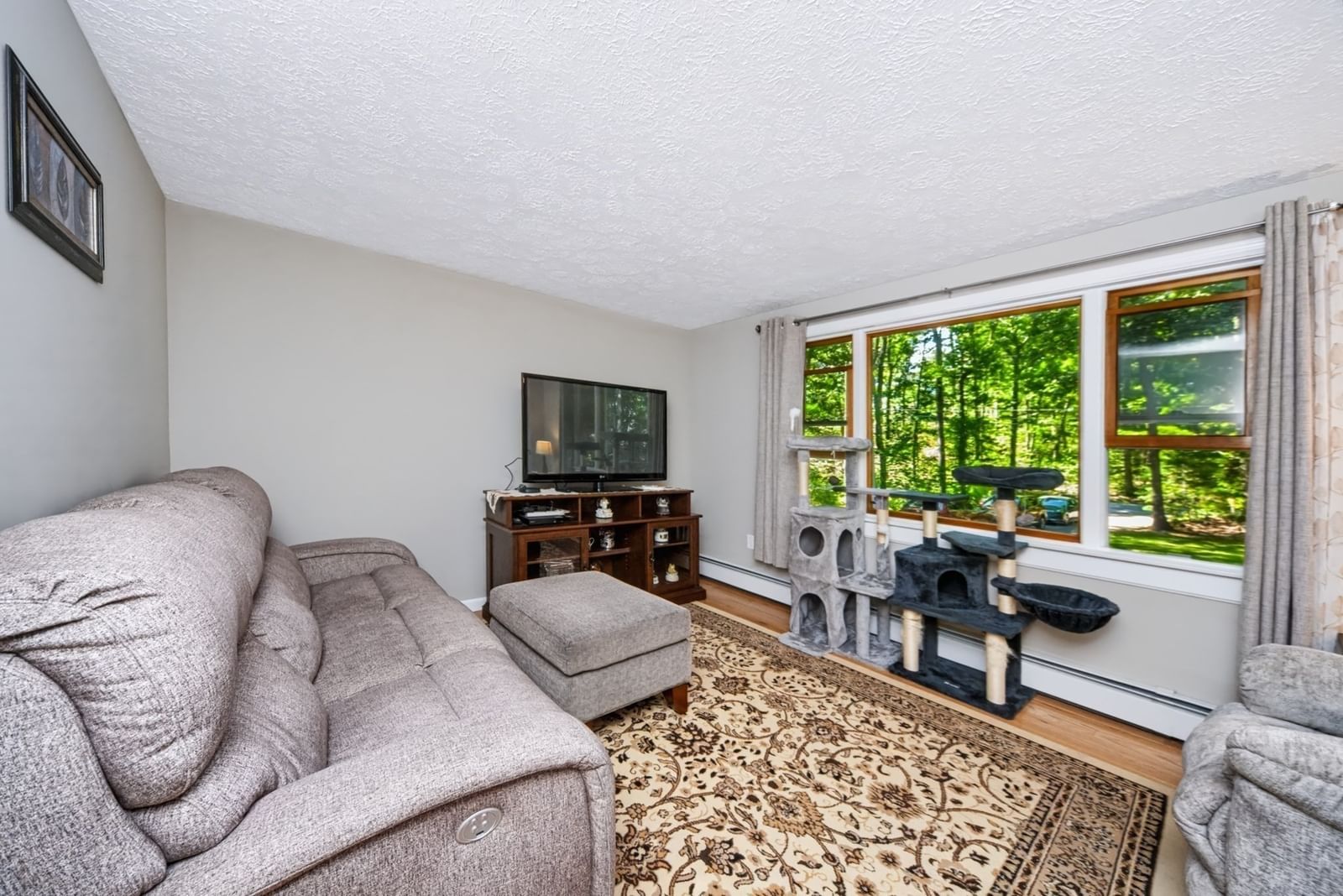 45 Pleasantdale Rd Rutland — Photo 5 of 42