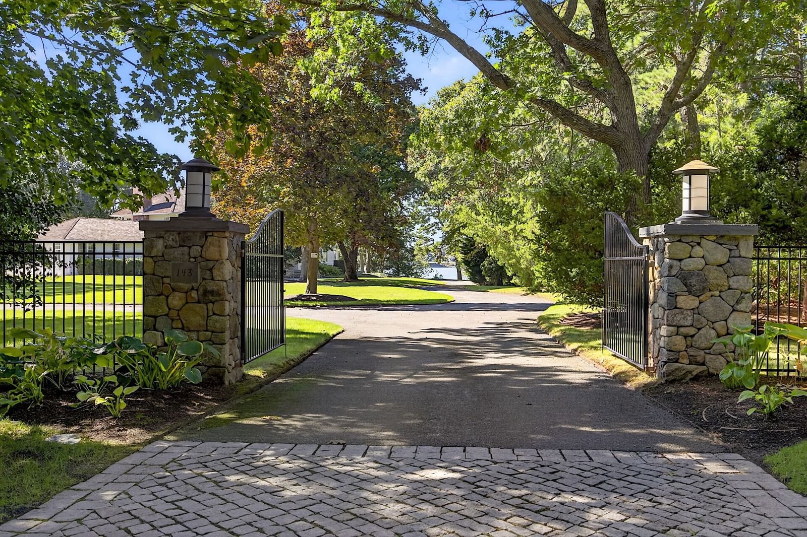 143 Bayberry Way Barnstable — Photo 3 of 42