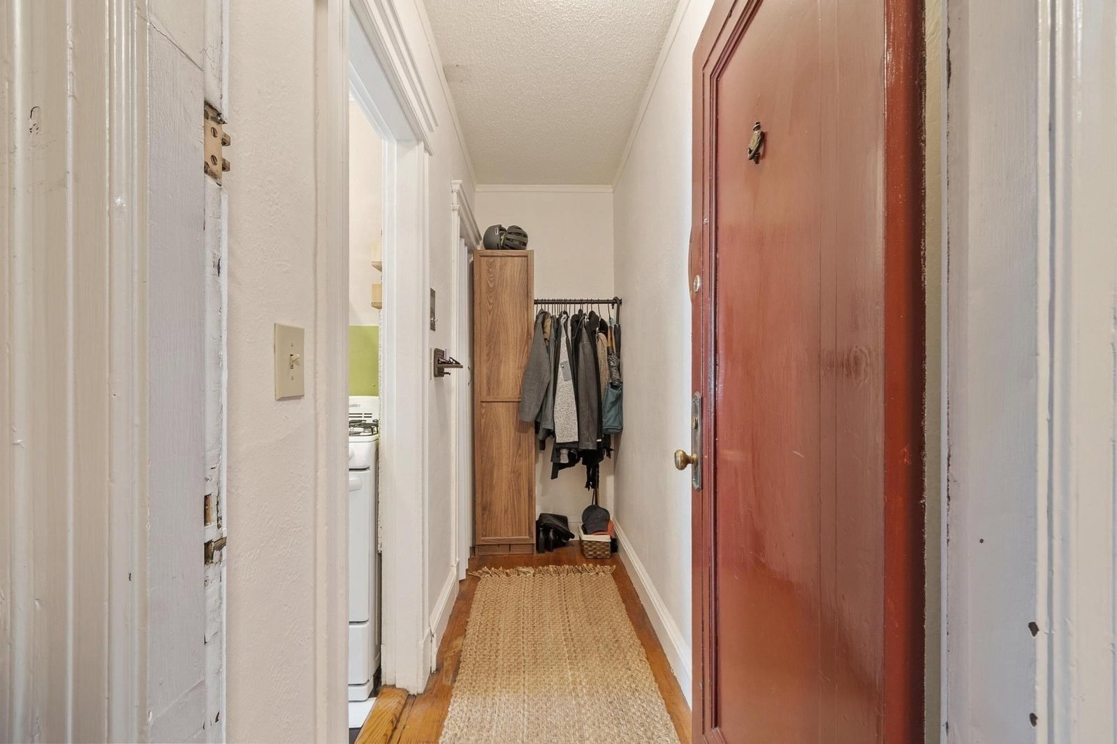 120 Riverway #4 Boston — Photo 3 of 26