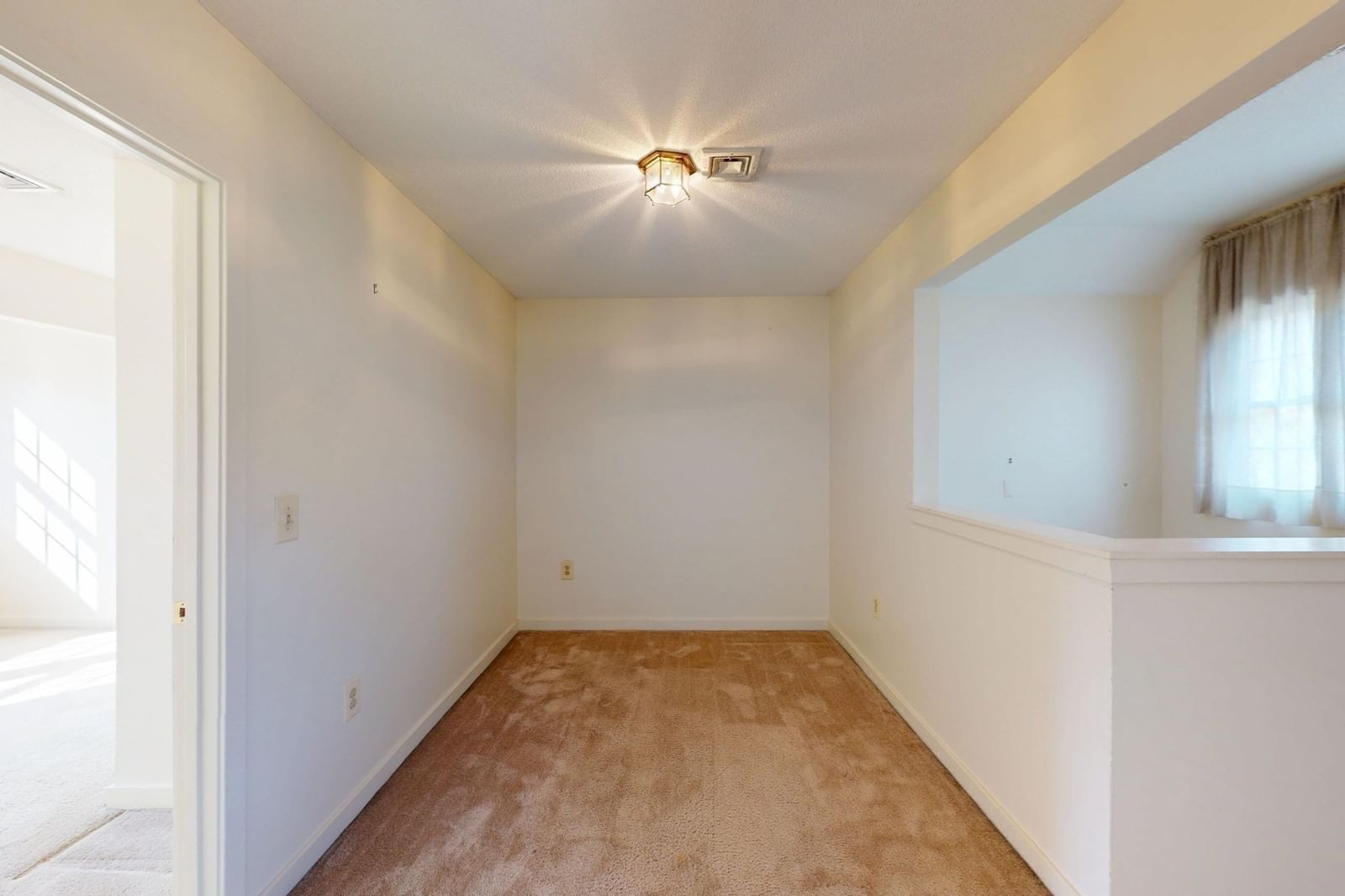62 Amity Place #62 Amherst — Photo 16 of 27
