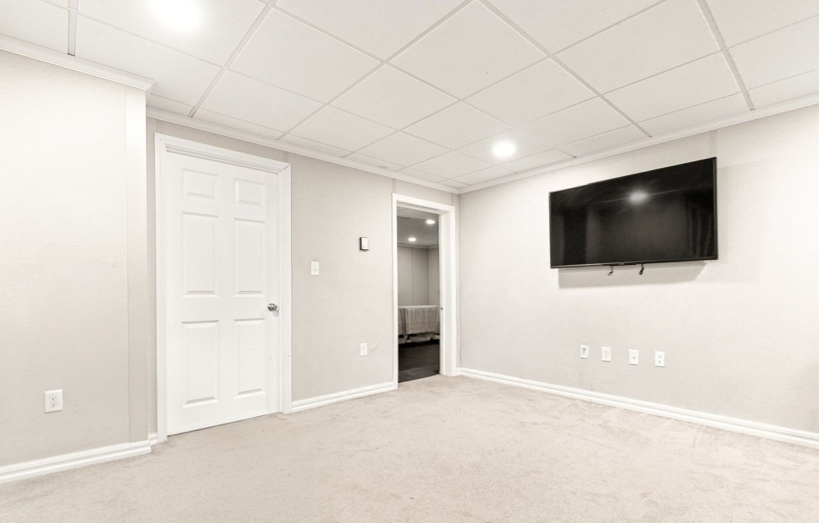 1531 Broadway Raynham — Photo 21 of 22