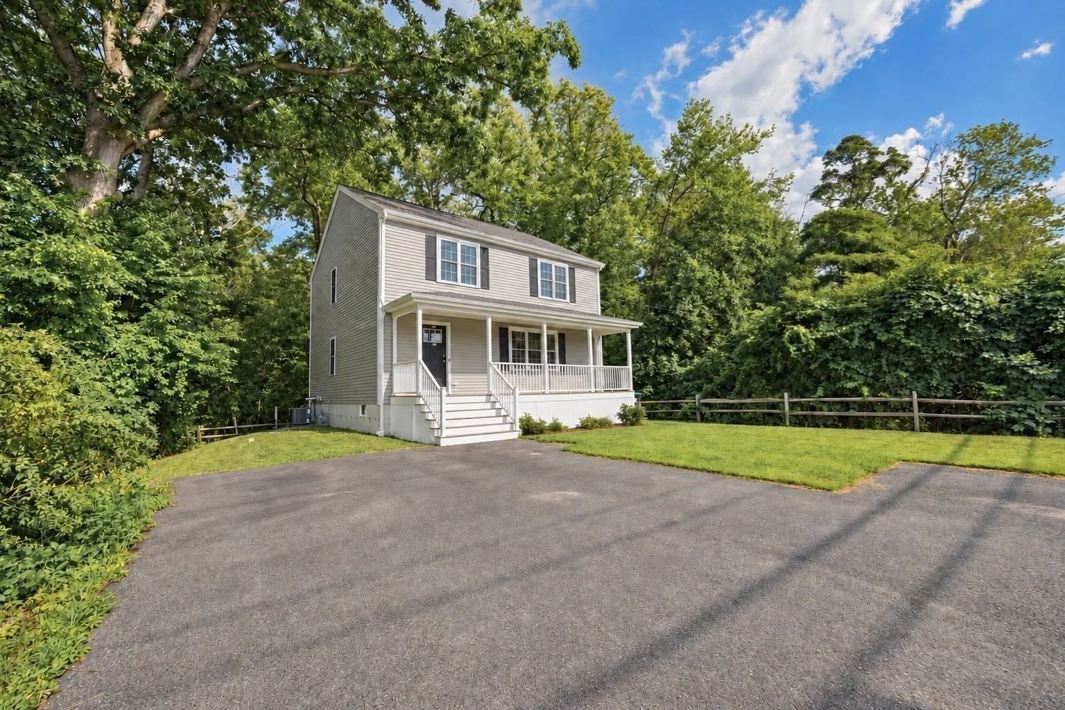1531 Broadway Raynham — Photo 3 of 22