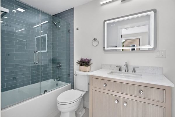 210 Summer Street Arlington — Photo 13 of 35