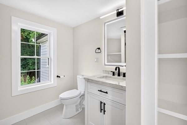 210 Summer Street Arlington — Photo 17 of 35