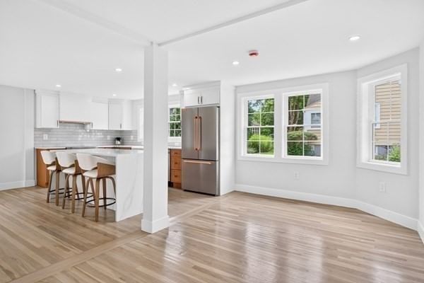 210 Summer Street Arlington — Photo 5 of 35