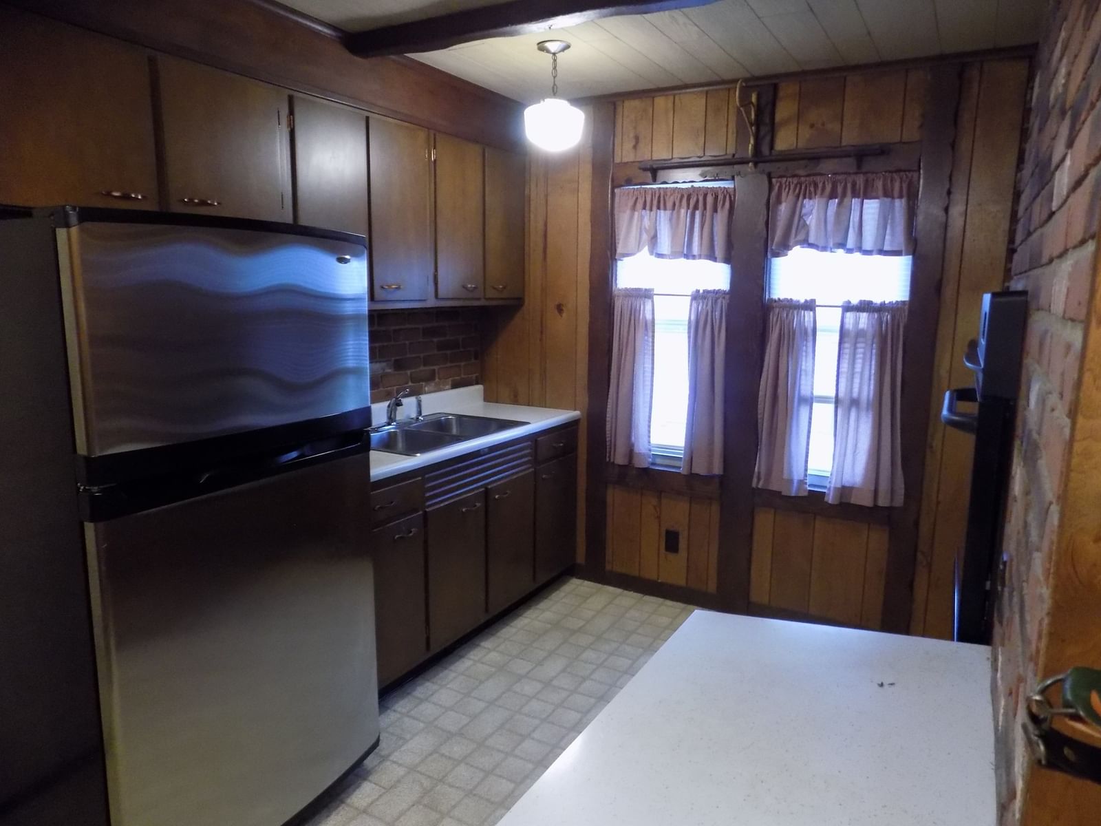 1346 President Ave. Fall River — Photo 4 of 38