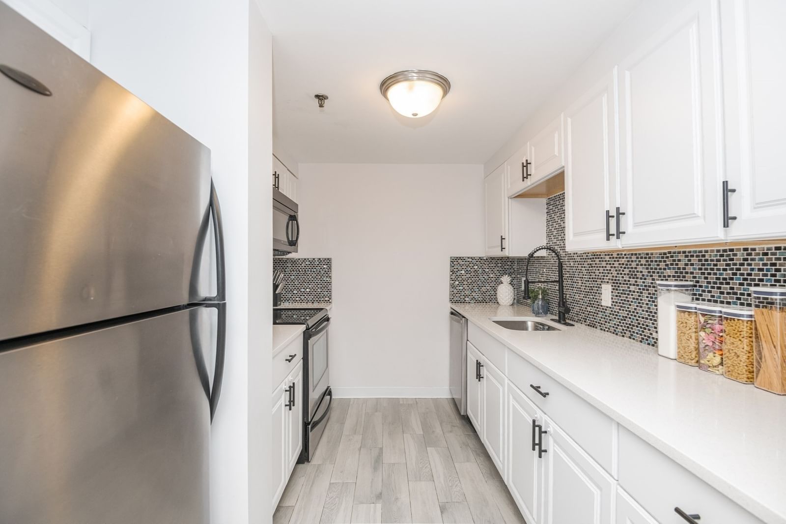 100 Boatswains Way #510 Chelsea — Photo 14 of 41