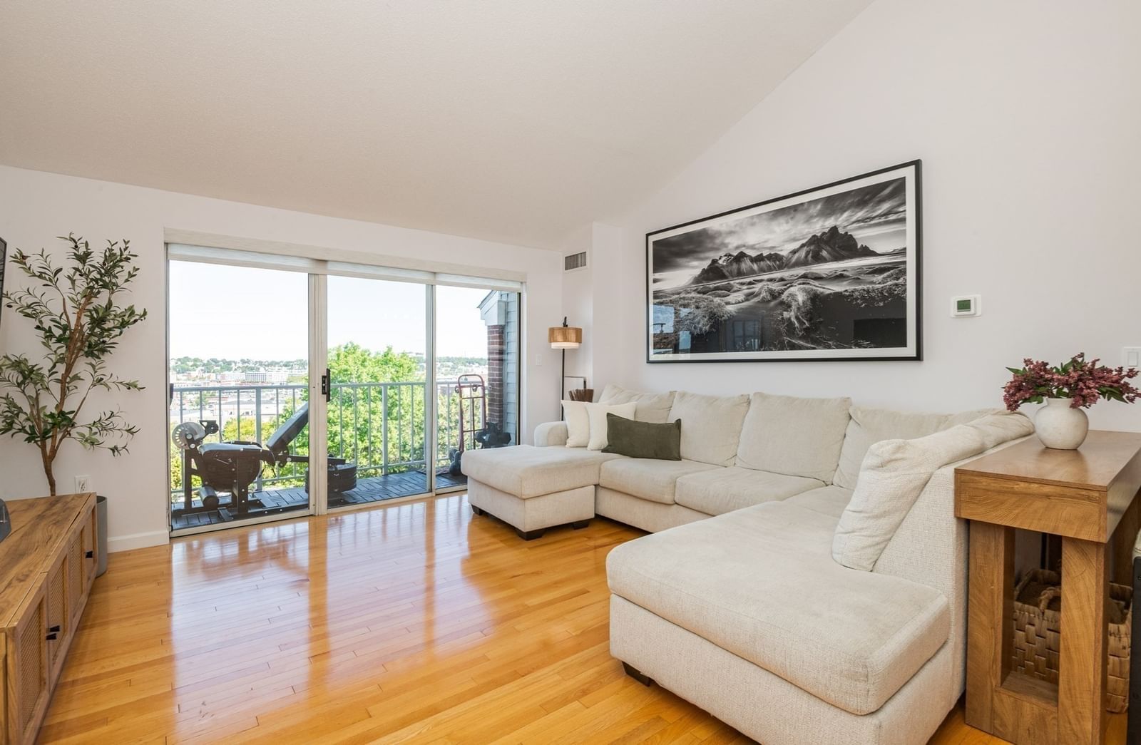 100 Boatswains Way #510 Chelsea — Photo 4 of 41