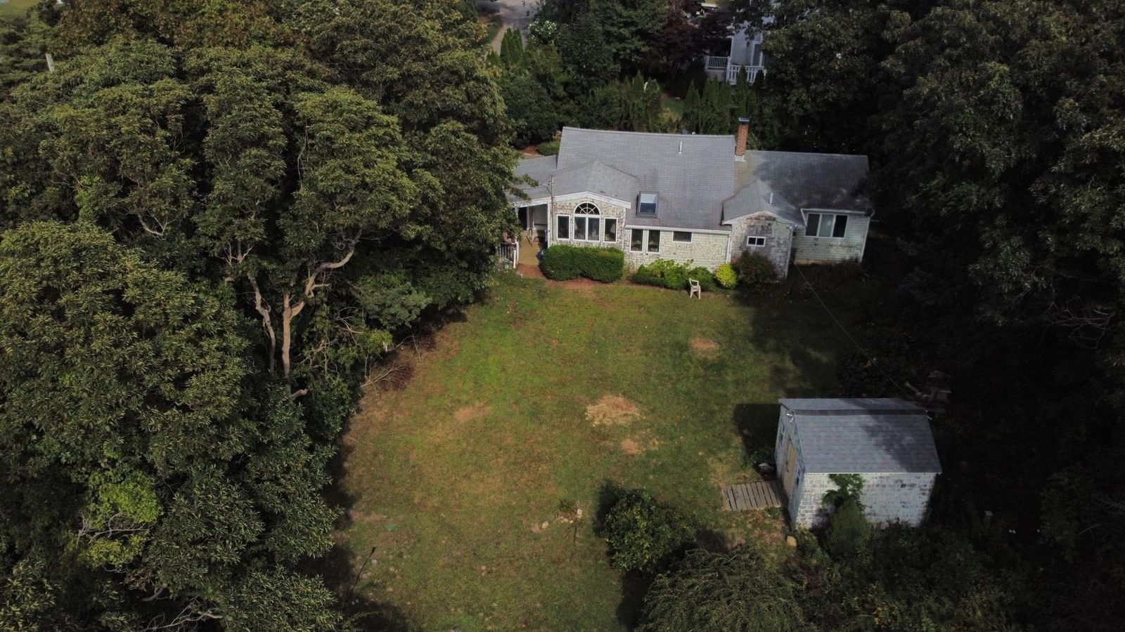 25 Whisper Ln Fairhaven — Photo 8 of 37