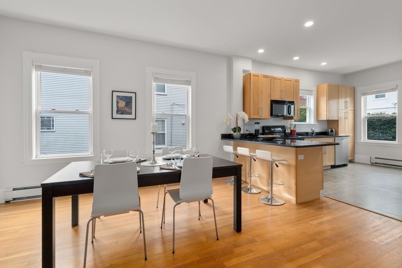82 Tuttle St #1 Boston — Photo 10 of 24