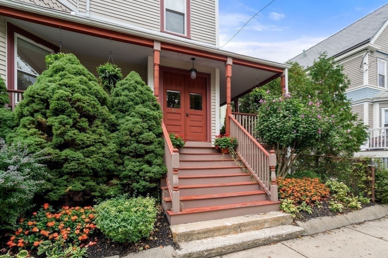 82 Tuttle St #1 Boston — Photo 17 of 24