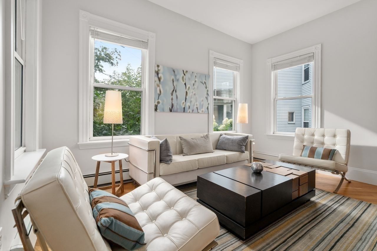 82 Tuttle St #1 Boston — Photo 3 of 24
