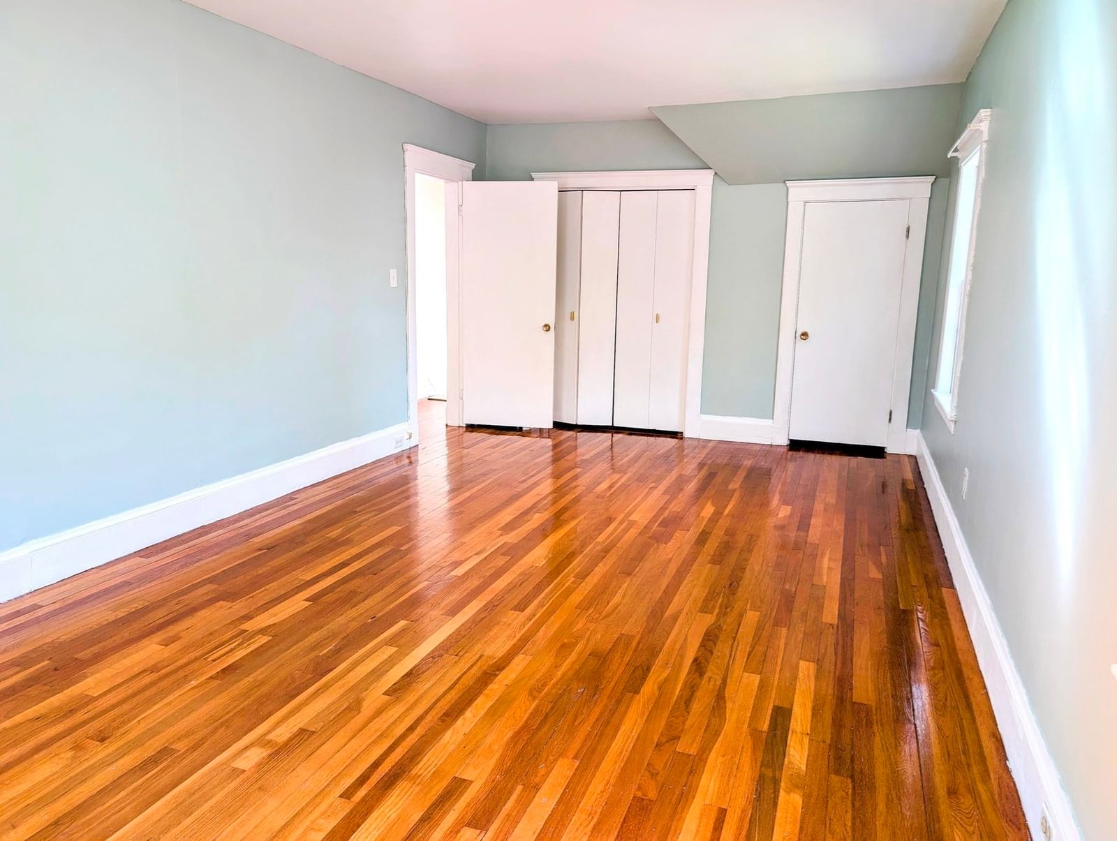 142 Jackson St Newton — Photo 18 of 36