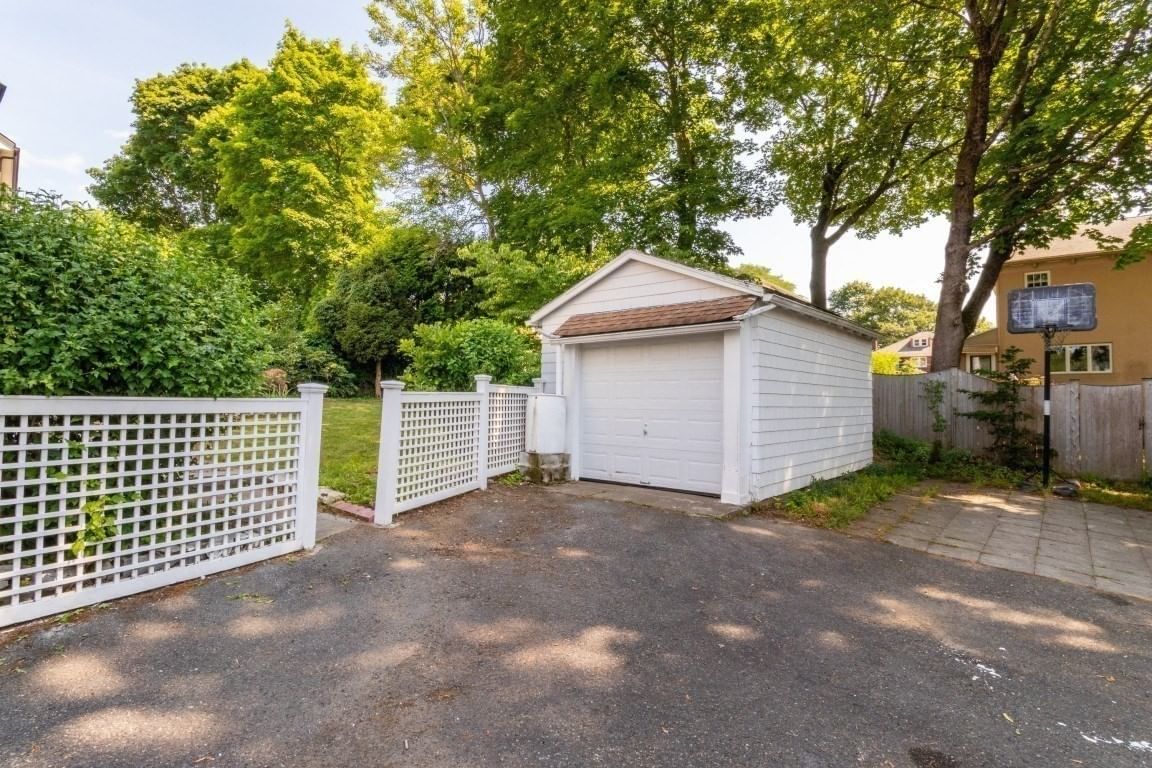 142 Jackson St Newton — Photo 31 of 36