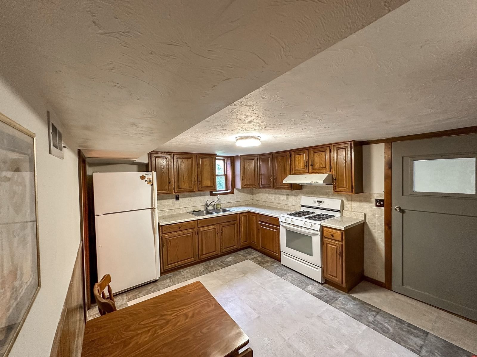 4 Lafrance Drive Hudson — Photo 19 of 28